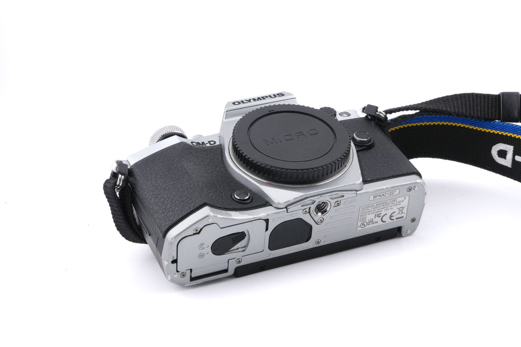 Olympus OM-D E-M5 Mark II