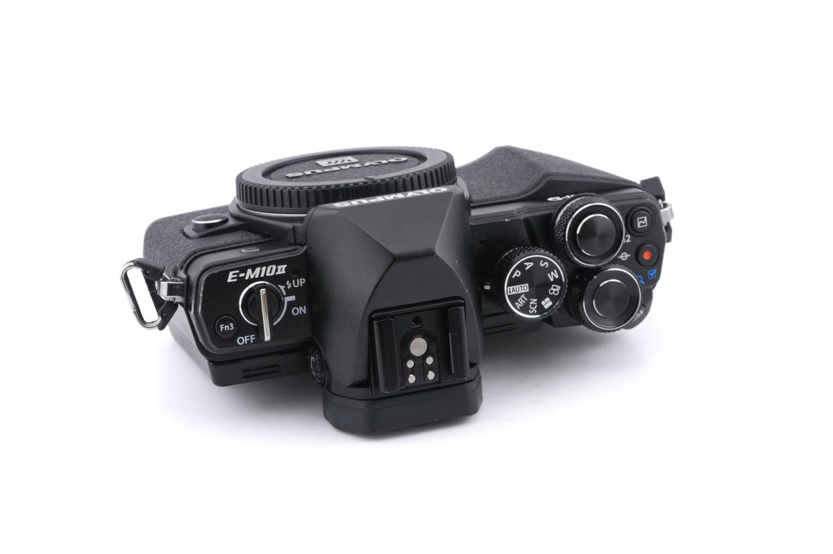 Olympus OM-D E-M10 Mark II