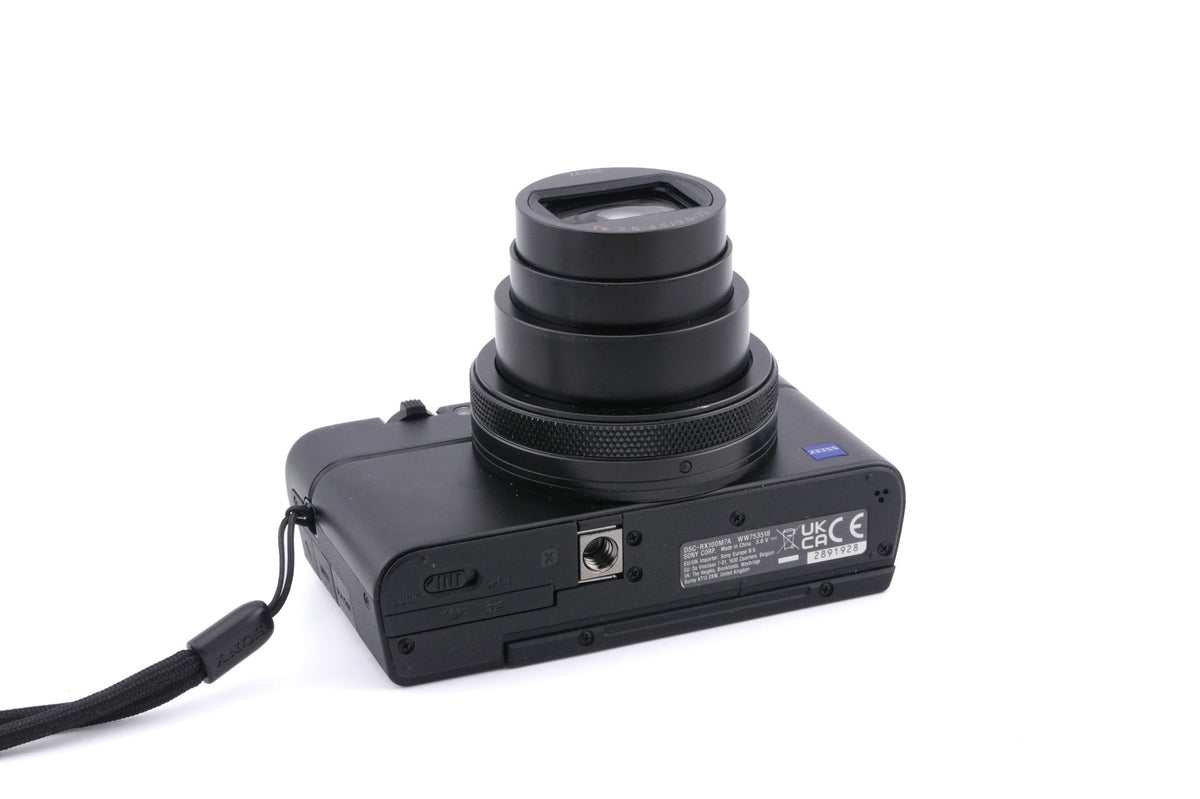 Sony Cyber-Shot DSC-RX100 VII