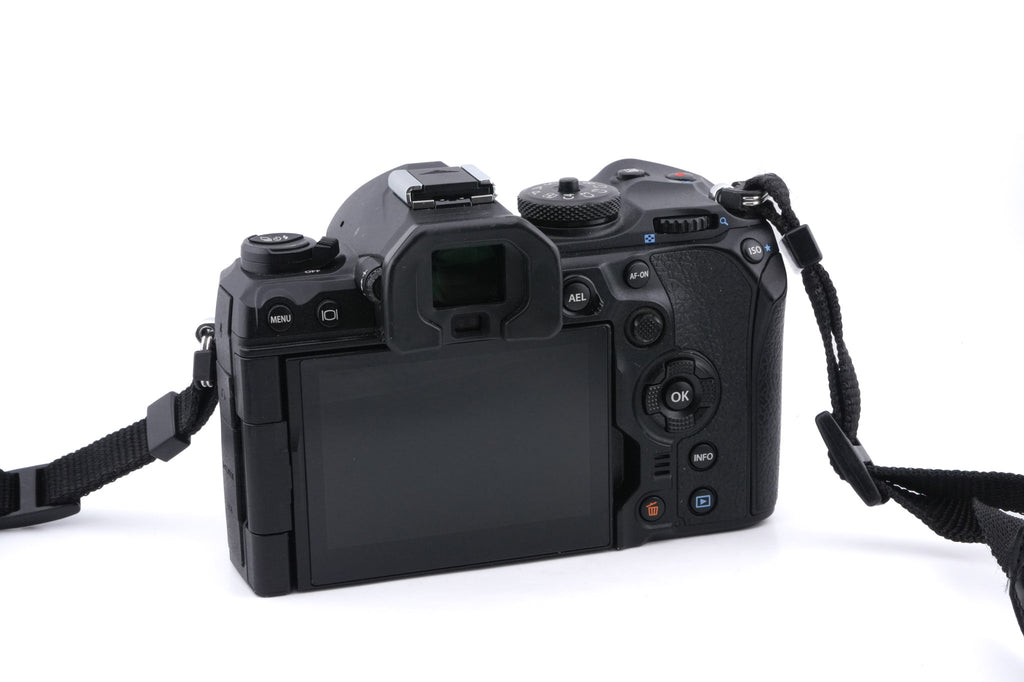 OM System OM-1