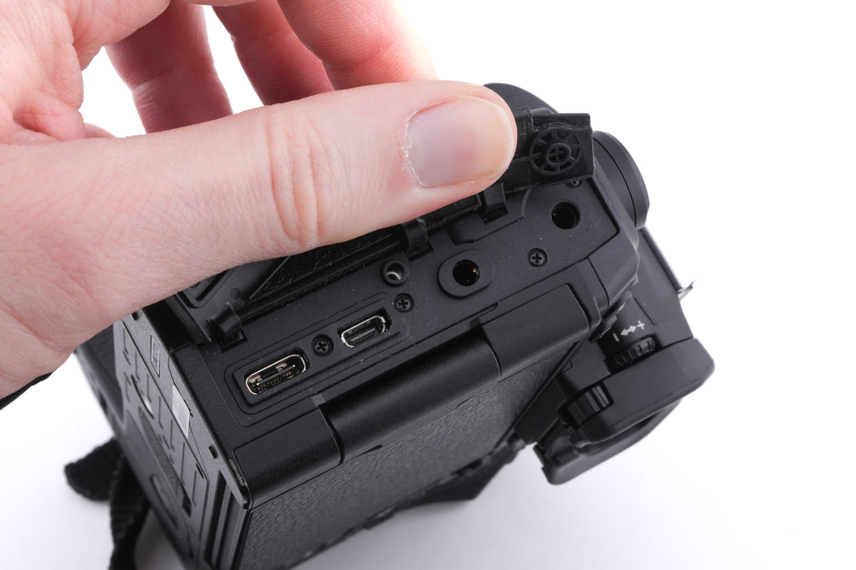 OM System OM-1