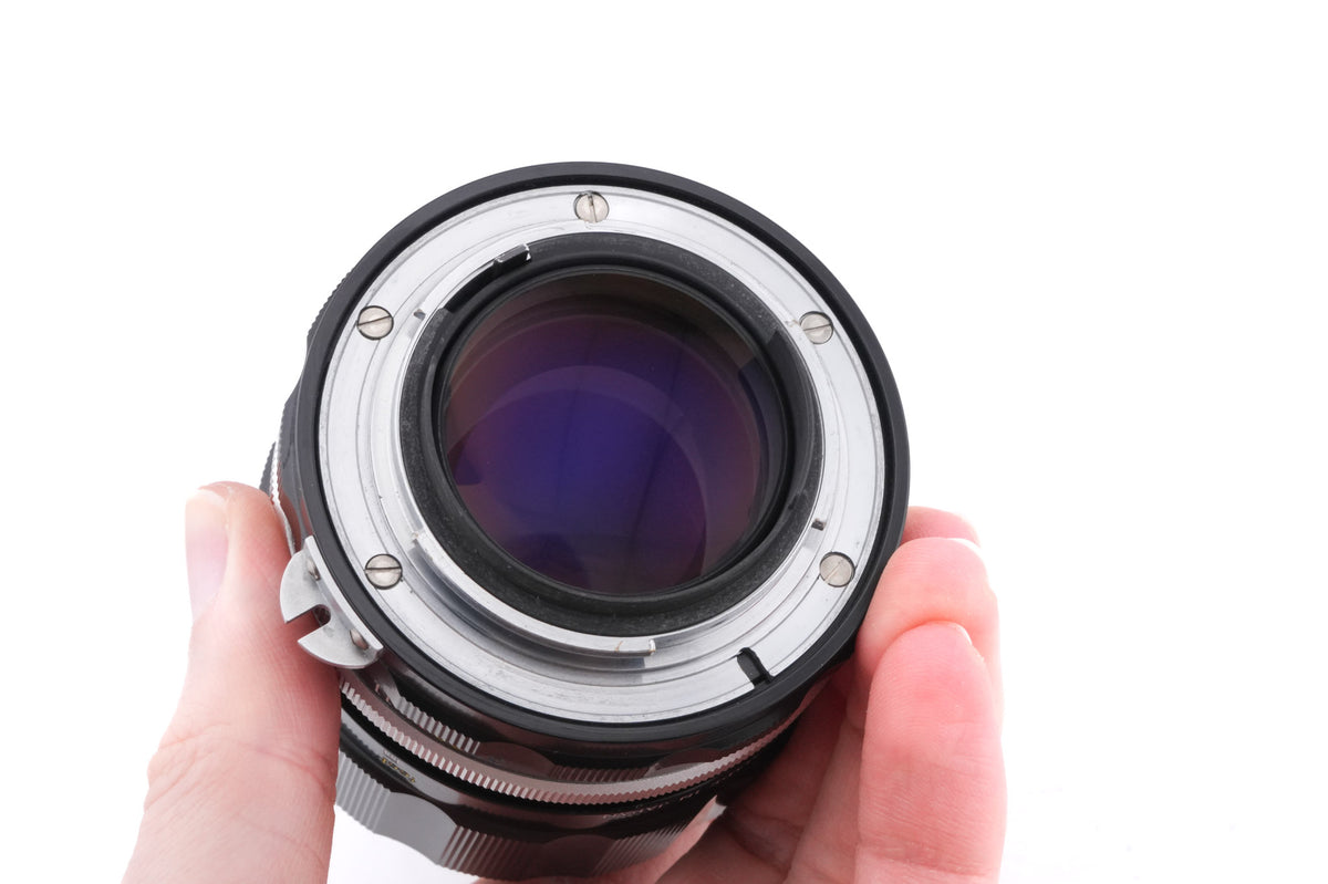 Nikon 105mm f2.5 Nikkor-P Auto Pre-AI