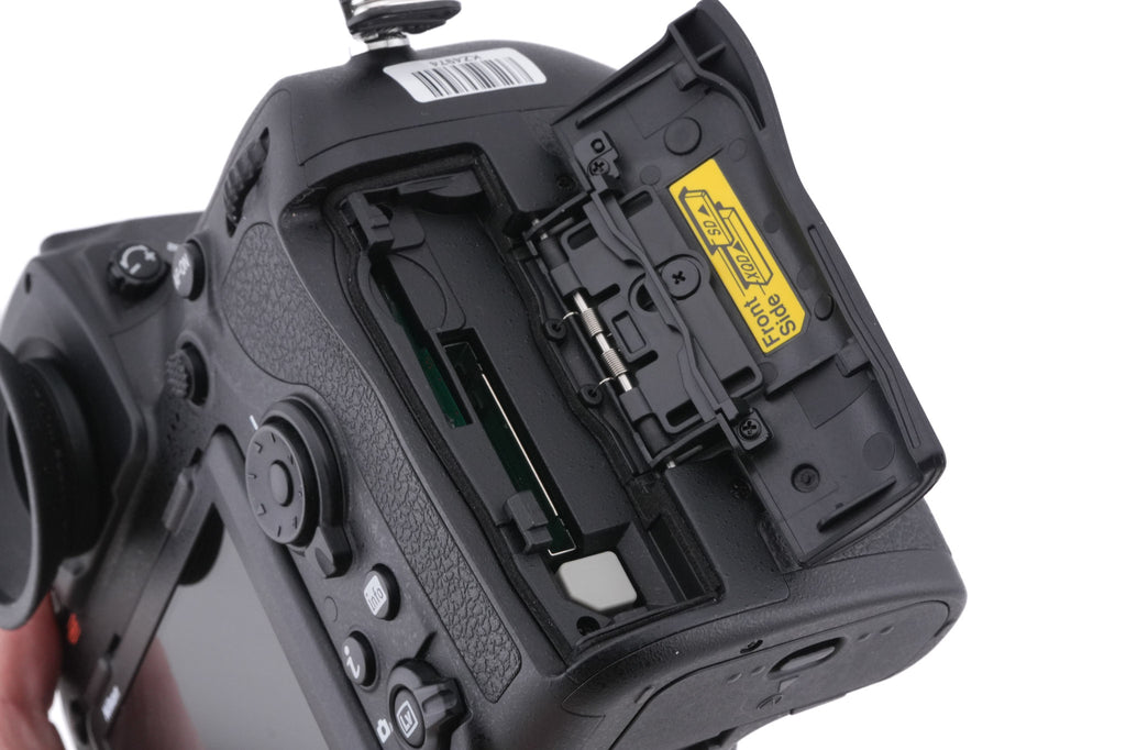 Nikon D850