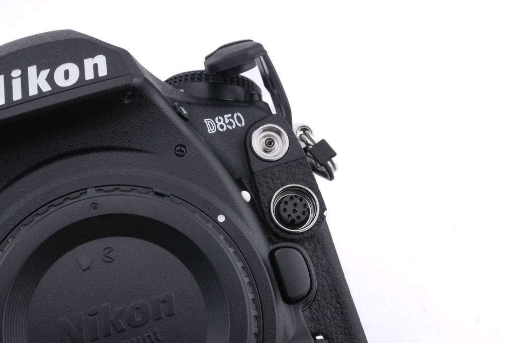 Nikon D850