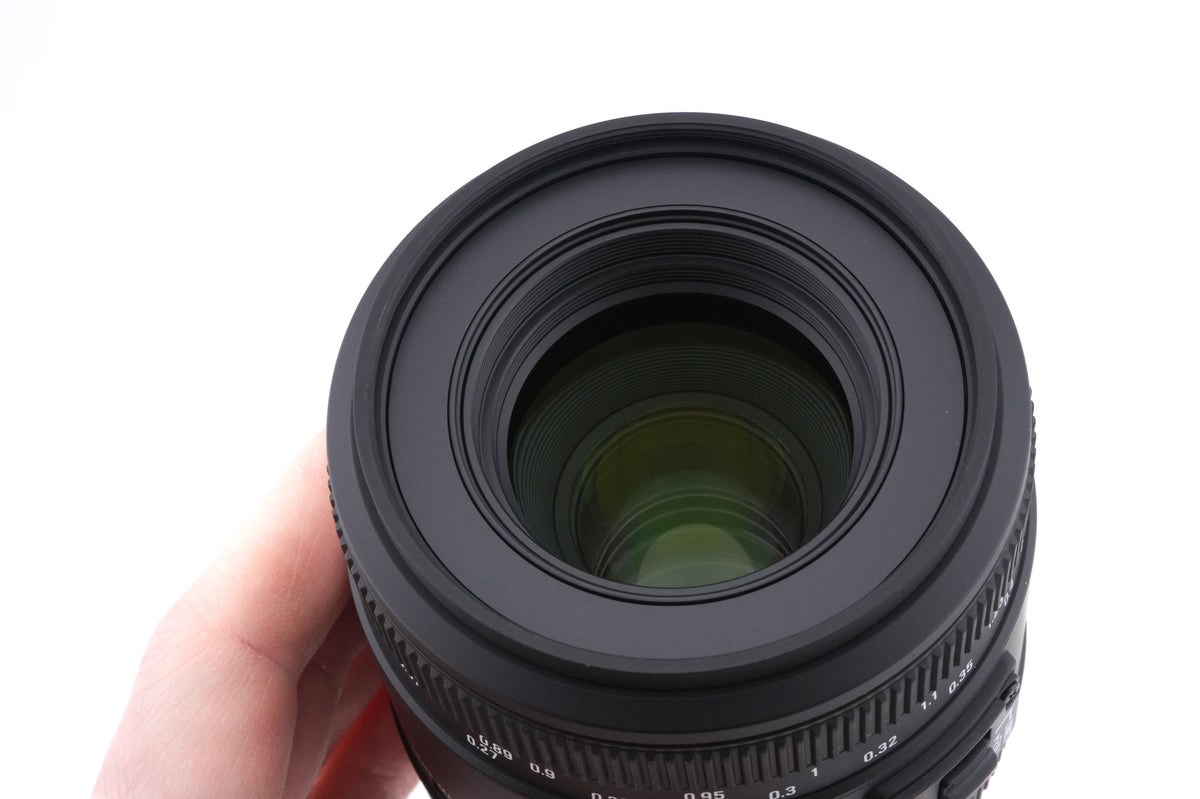 Sigma 70mm f2.8 EX DG Macro