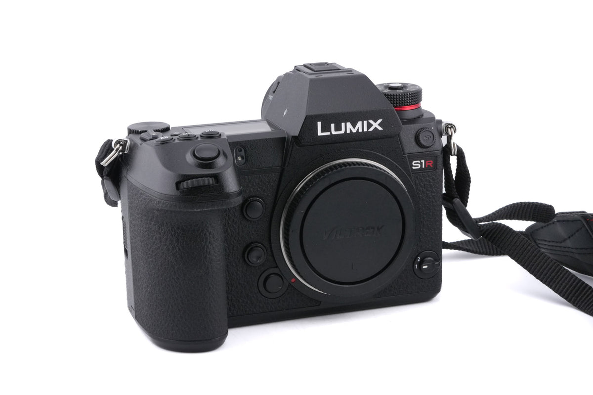 Panasonic Lumix DC-S1R