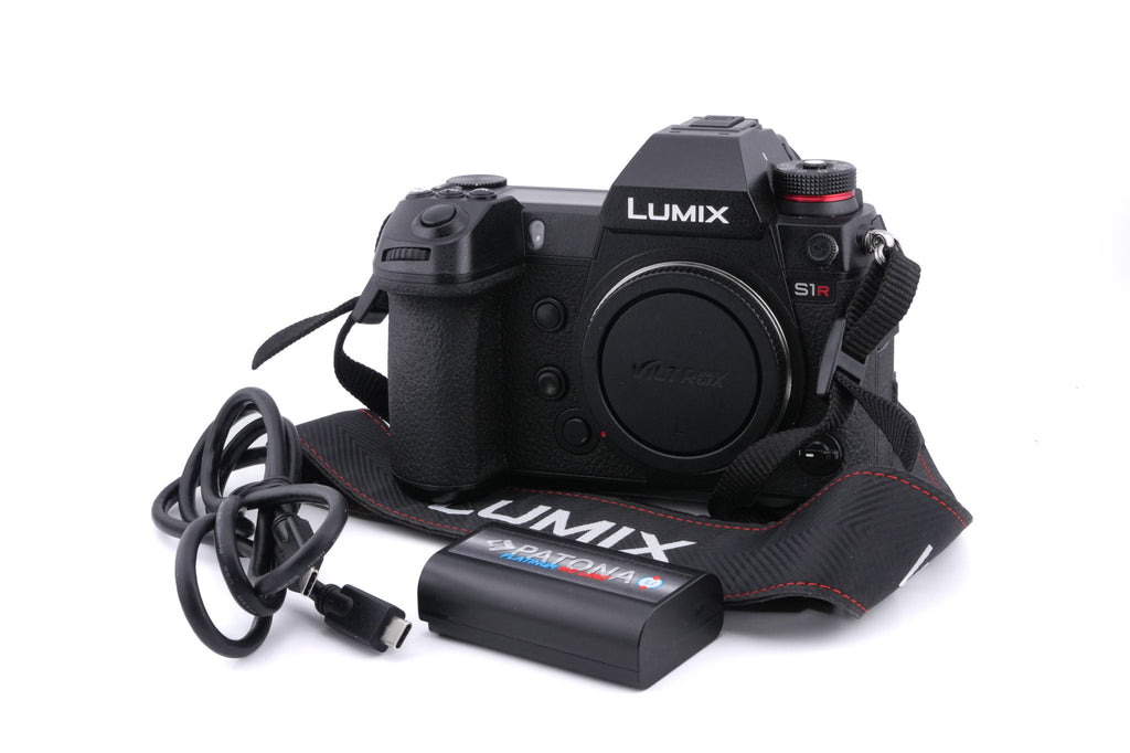 Panasonic Lumix DC-S1R