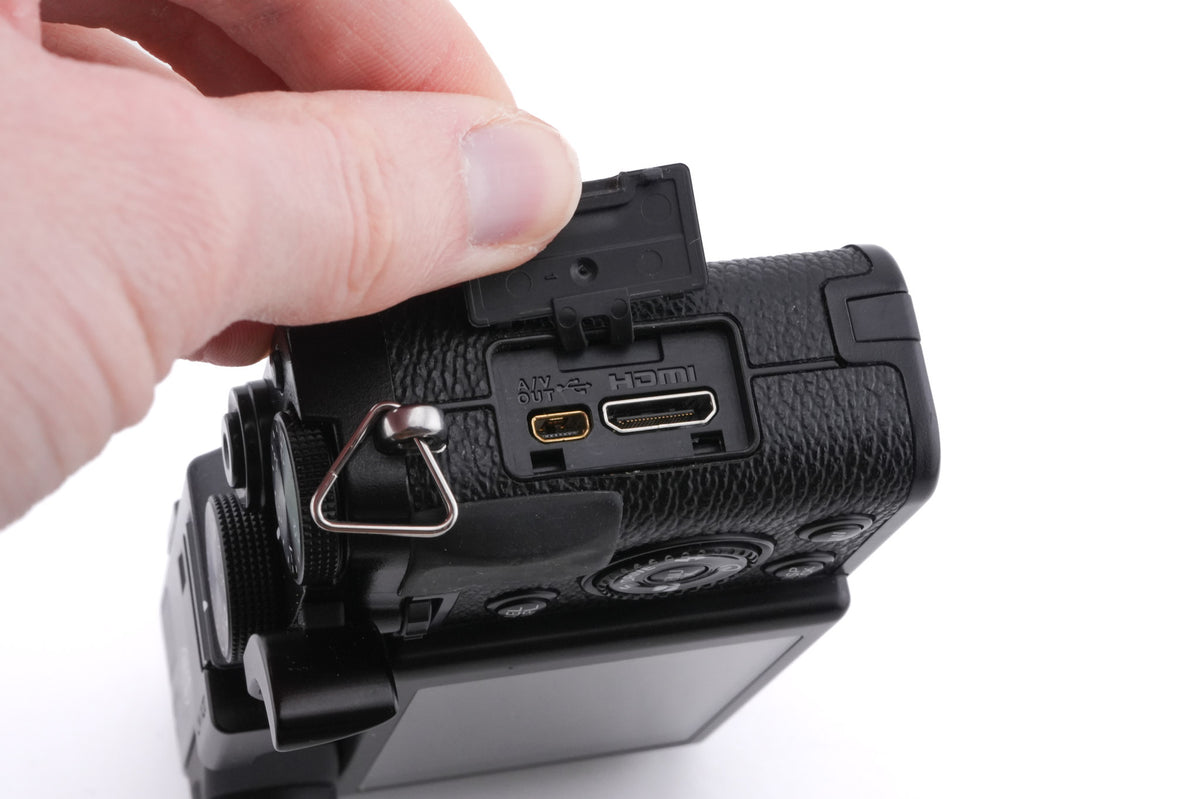 Fujifilm X10
