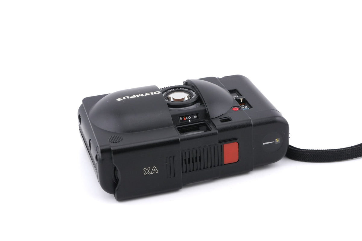 Olympus XA