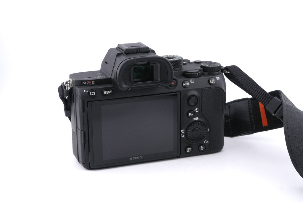 Sony A7R III