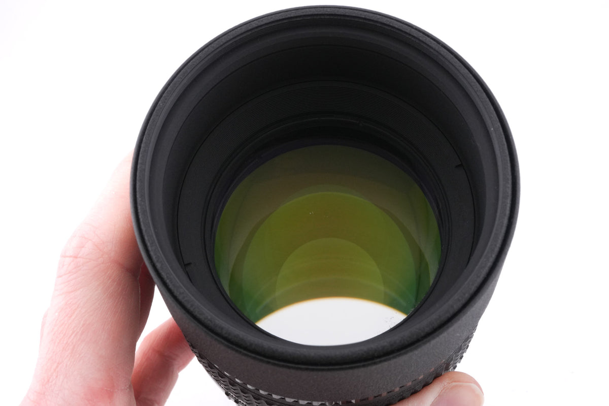 Nikon 105mm f2 AF DC-Nikkor D
