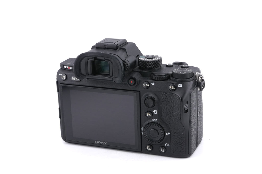 Sony A7R III