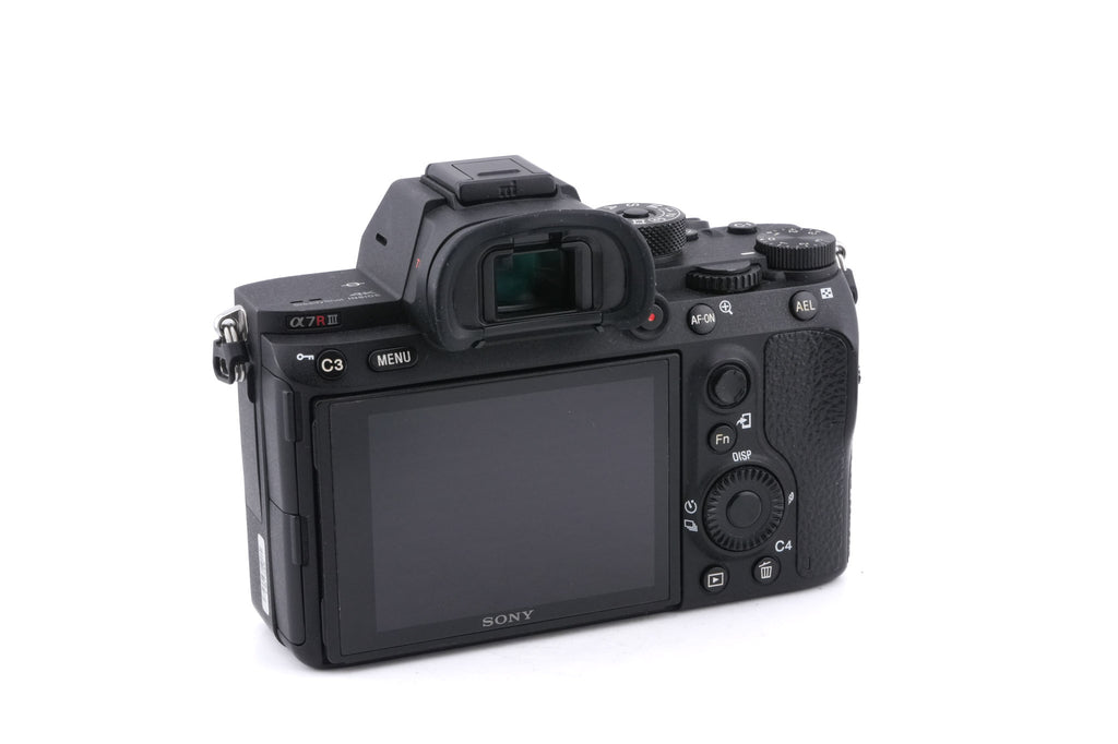Sony A7R III