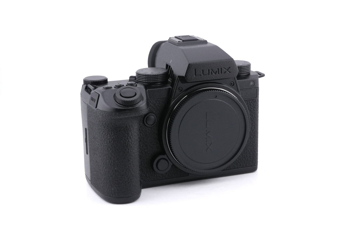 Panasonic Lumix DC-S5 IIX