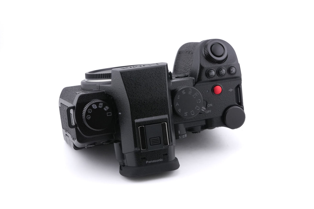 Panasonic Lumix DC-S5 IIX