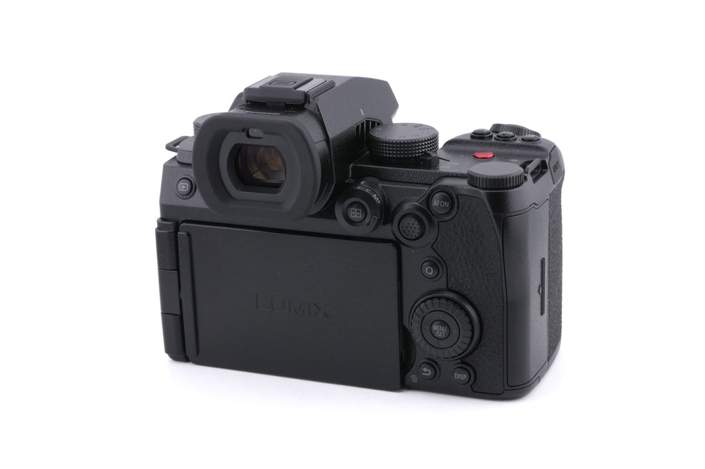 Panasonic Lumix DC-S5 IIX