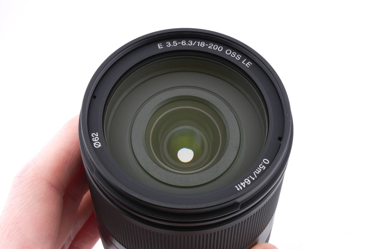 Sony 18-200mm f3.5-6.3 OSS LE (SEL18200LE)