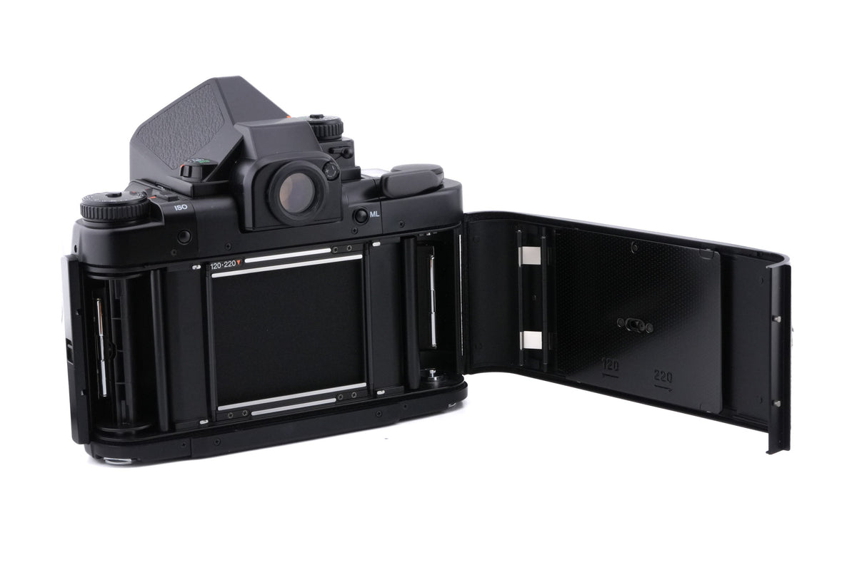 Pentax 67 II + 90mm f2.8 SMC Pentax 67 + AE Pentaprism Finder (67 II)