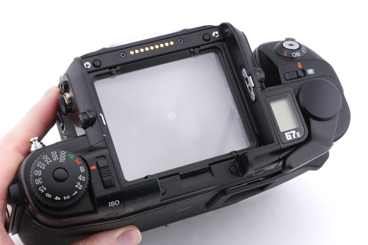 Pentax 67 II + 90mm f2.8 SMC Pentax 67 + AE Pentaprism Finder (67 II)