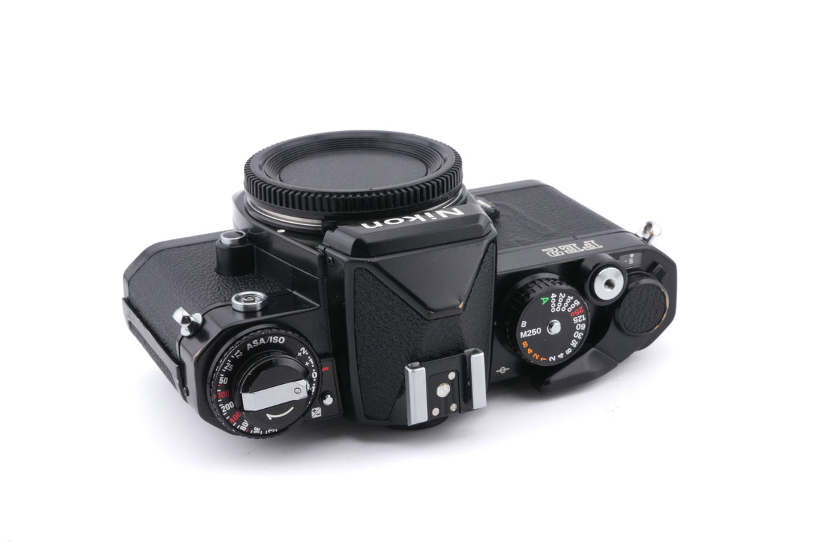 Nikon FE2
