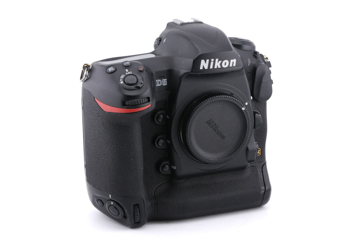 Nikon D5