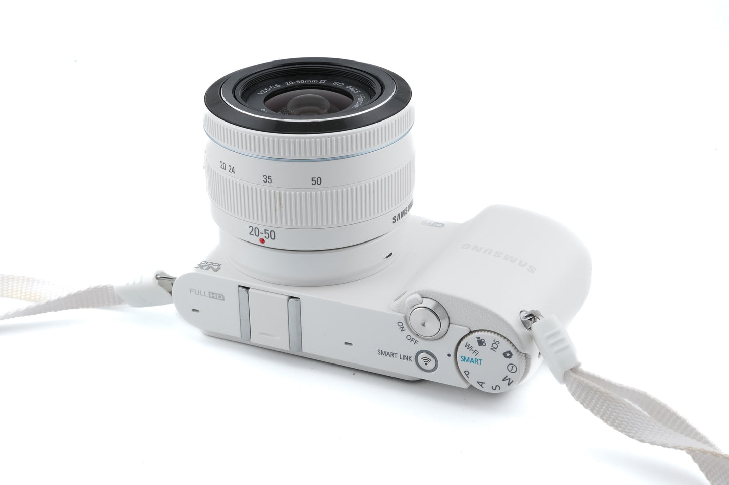 Samsung NX1000 + 20-50mm f3.5-5.6 II ED i-Function