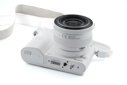 Samsung NX1000 + 20-50mm f3.5-5.6 II ED i-Function