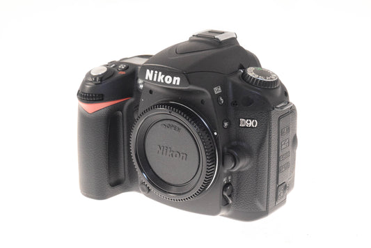 Nikon D90