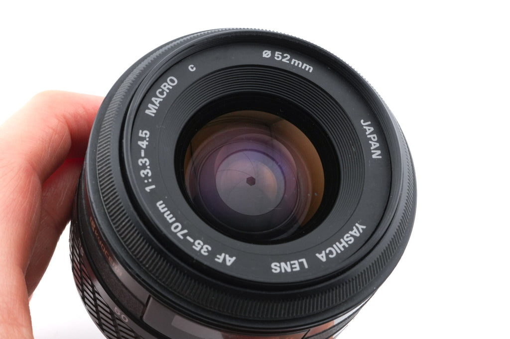 Yashica 35-70mm f3.3-4.5 AF Macro
