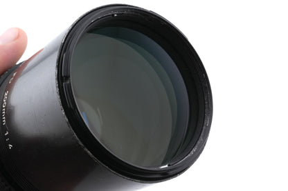 Canon 200mm f4 Macro FDn