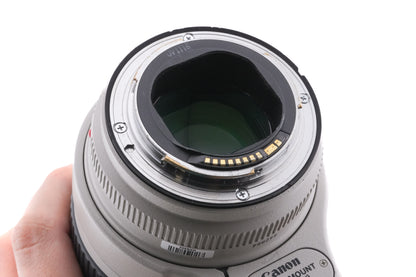Canon 70-200mm f2.8 L IS USM