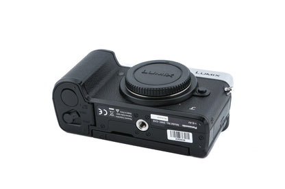 Panasonic Lumix DMC-GX8