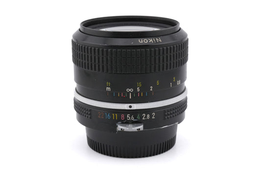 Nikon 35mm f2 Nikkor Pre-AI