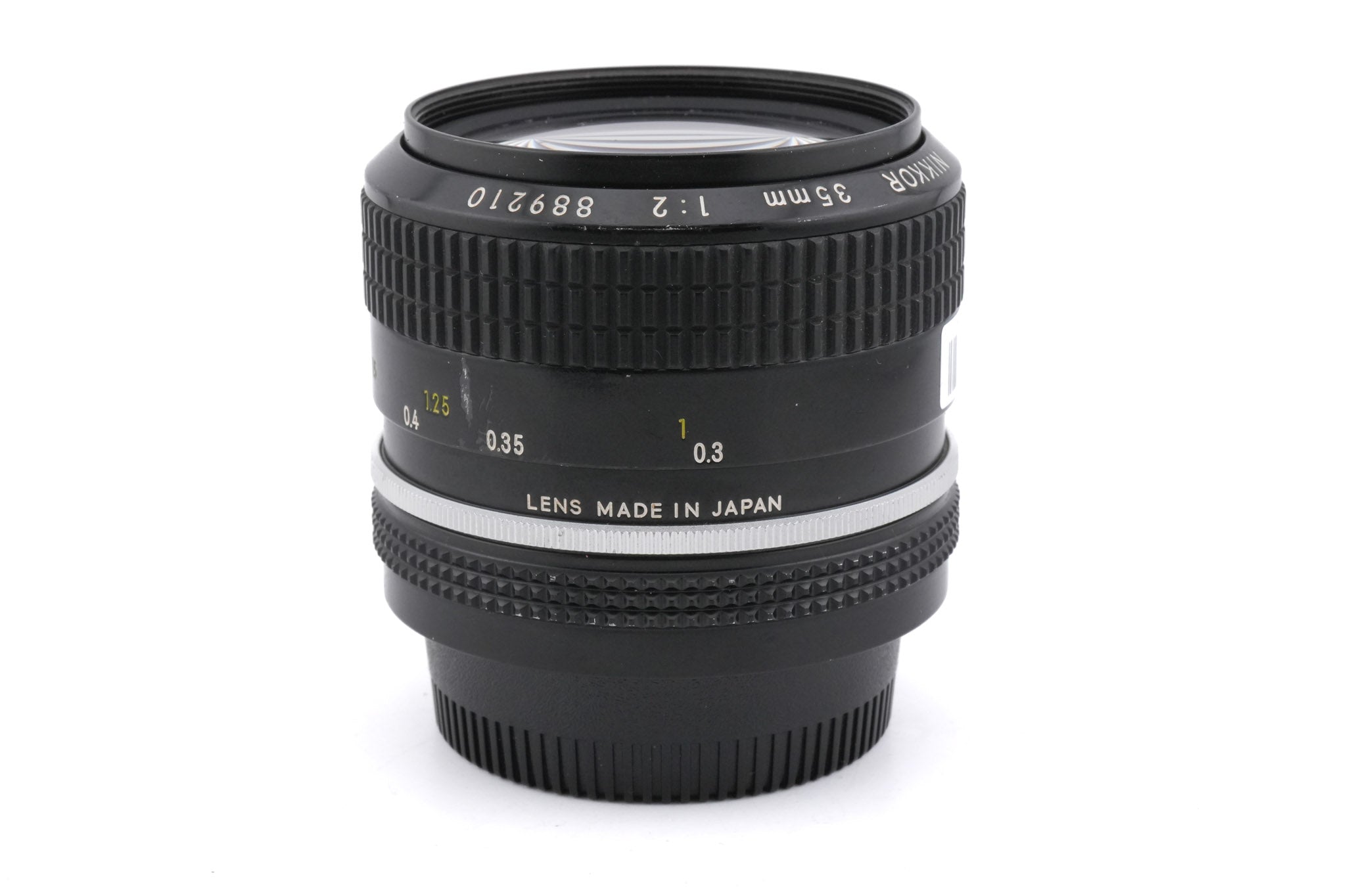 Nikon 35mm f2 Nikkor Pre-AI