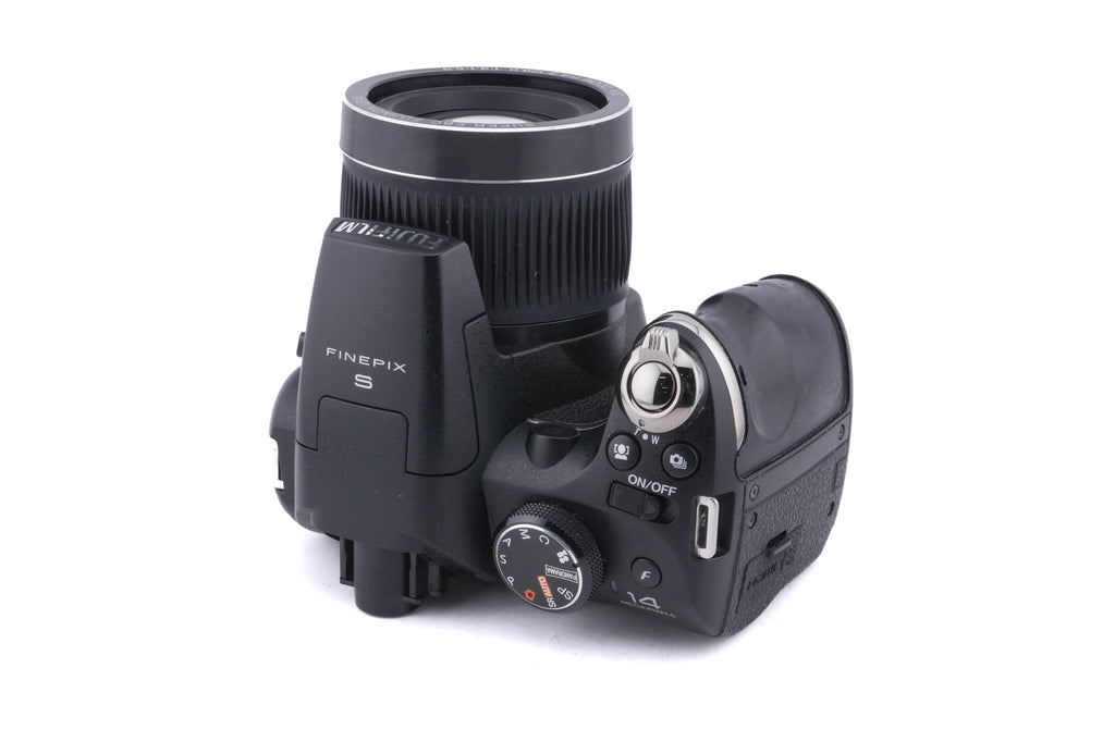 Fujifilm Finepix S4000