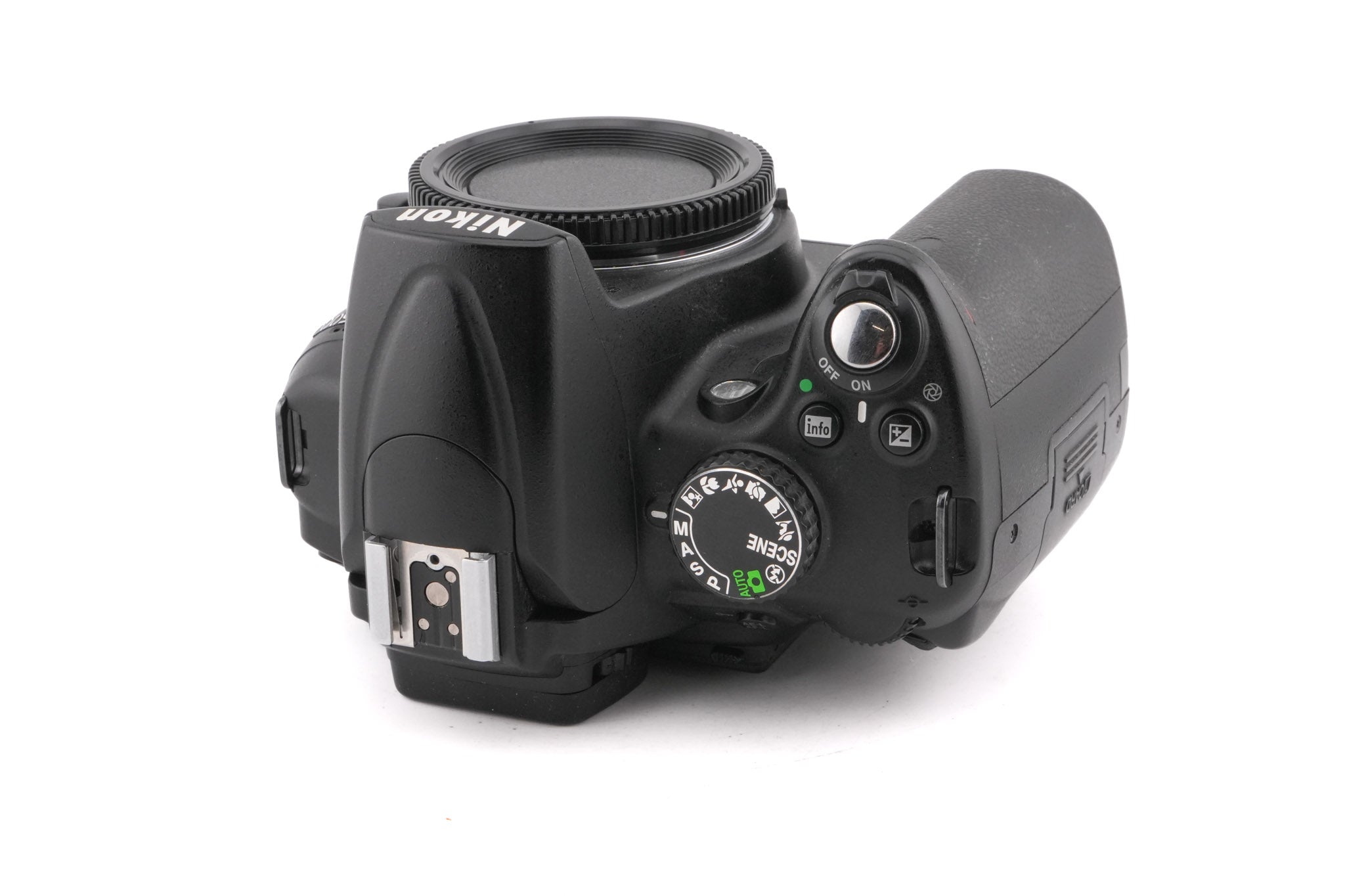 Nikon D5000