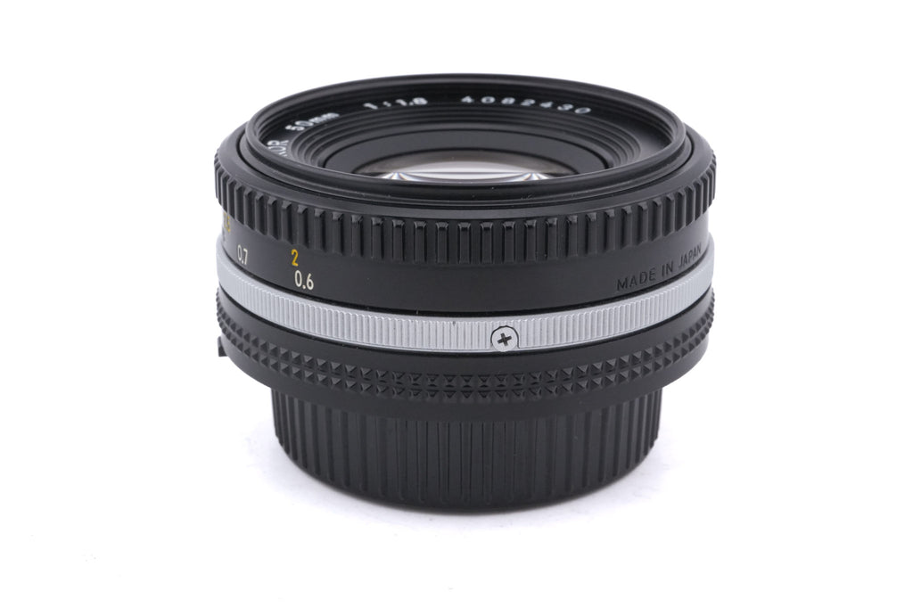 Nikon 50mm f1.8 Nikkor AI-S (0.6m)