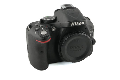 Nikon D5200
