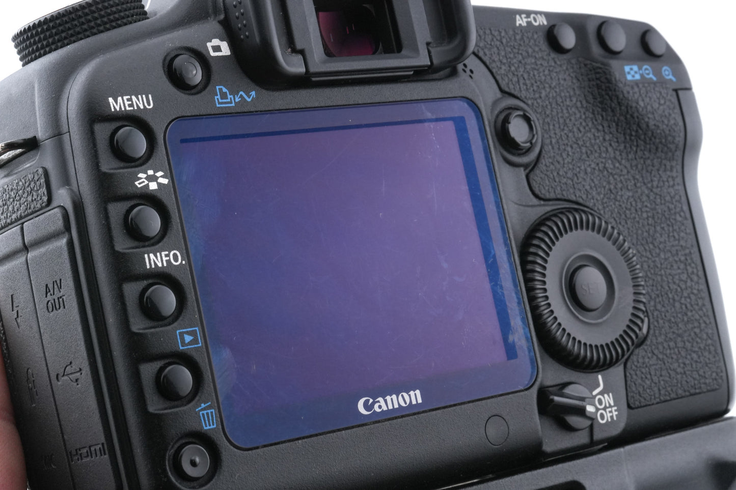 Canon EOS 5D Mark II + BG-E6 Battery Grip