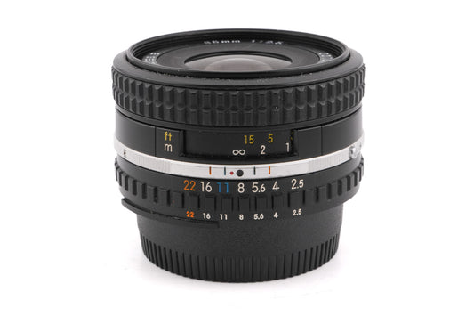 Nikon 35mm f2.5 Series E