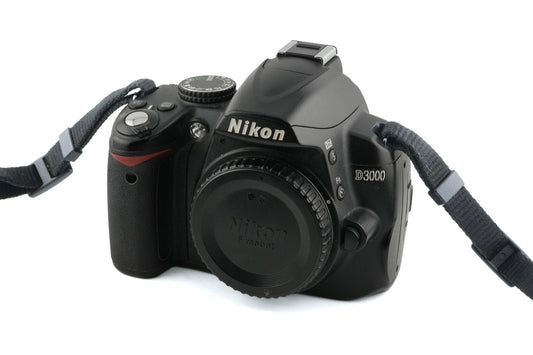 Nikon D3000