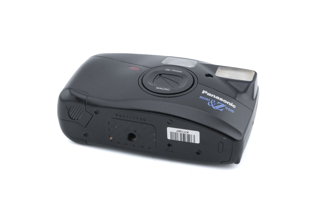 Panasonic C-D2200ZM Mini & Zoom