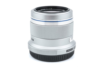 Olympus 45mm f1.8 M.Zuiko Digital MSC