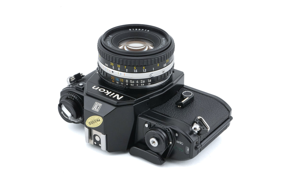 Nikon EM + 50mm f1.8 Series E