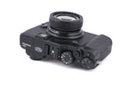 Fujifilm X10