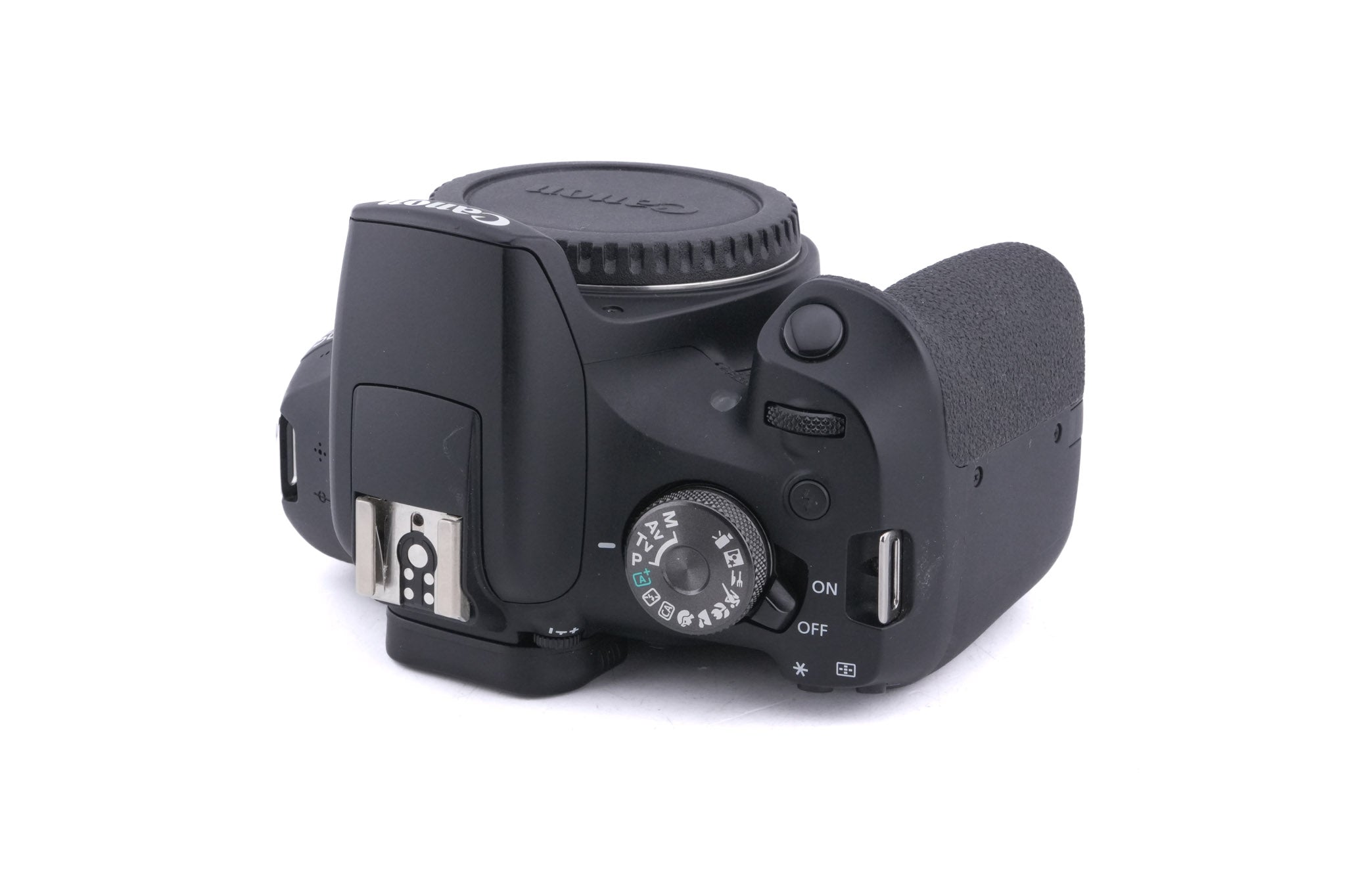 Canon EOS 2000D