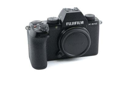 Fujifilm X-S10