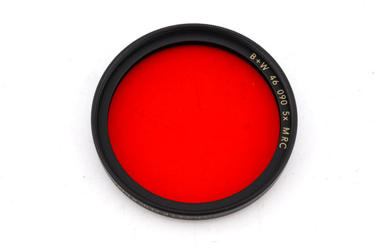 B+W 46mm Light Red Filter 590 MRC 090 - Accessory
