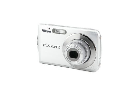 Nikon Coolpix S210 - Camera