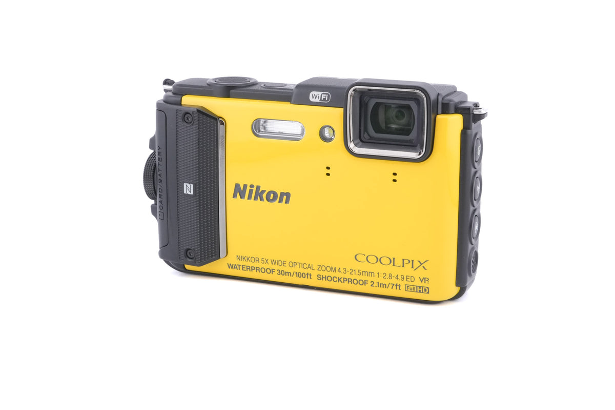Nikon Coolpix AW130 - Camera